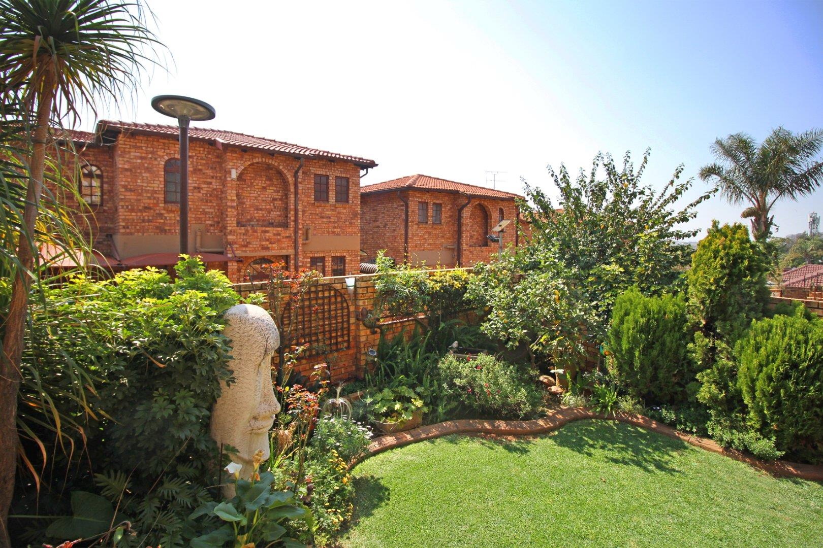 755010_50.jpg