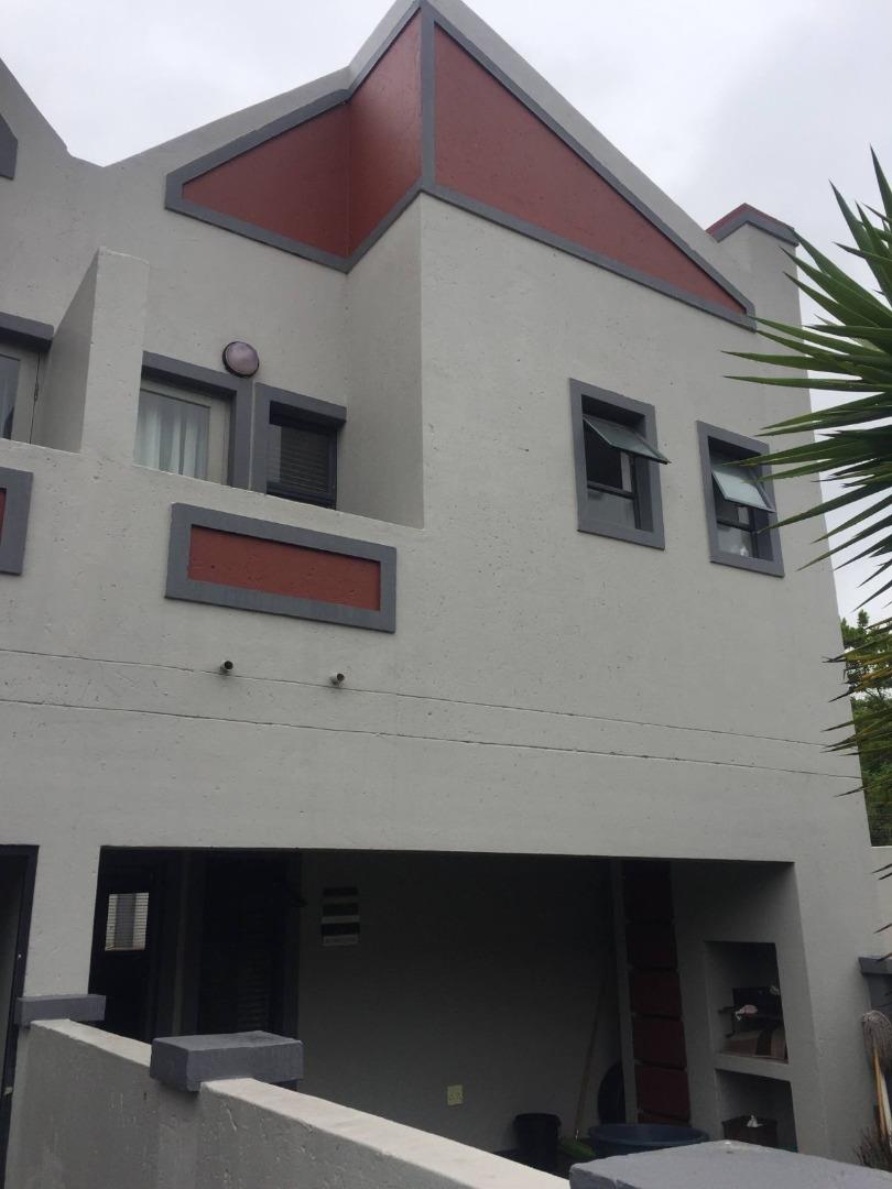 3 Bedroom Duplex for Sale - Gauteng