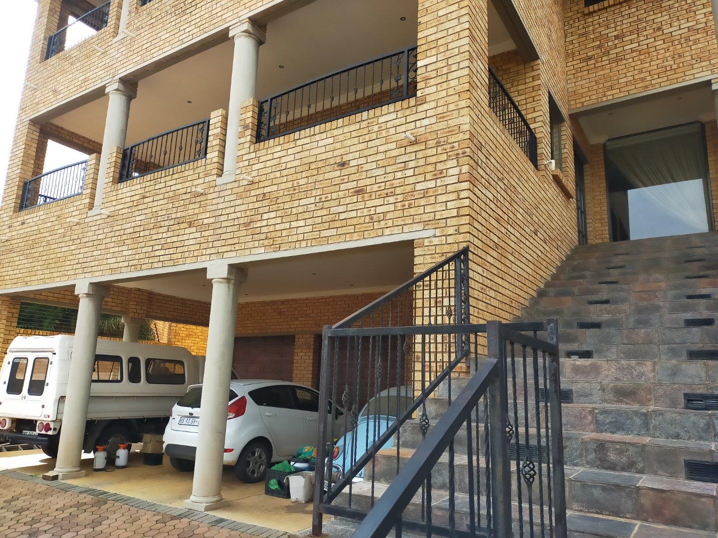 4 Bedroom House for Sale - Gauteng