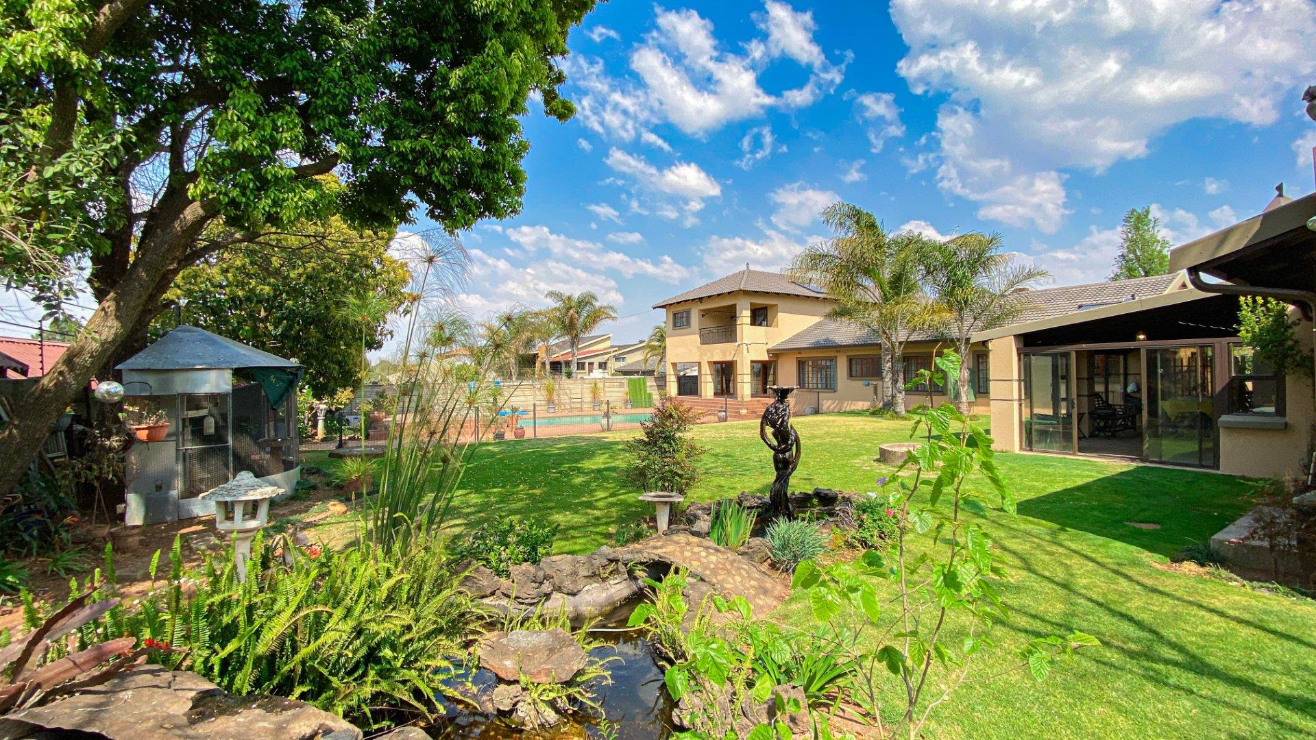 7 Bedroom House for Sale - Gauteng