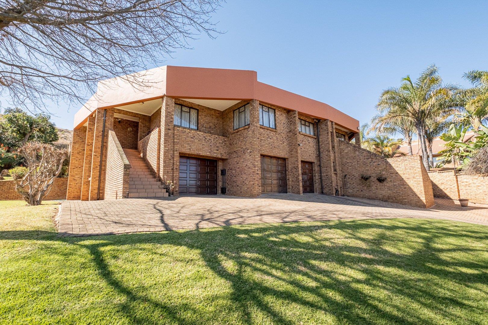 5 Bedroom House for Sale - Gauteng