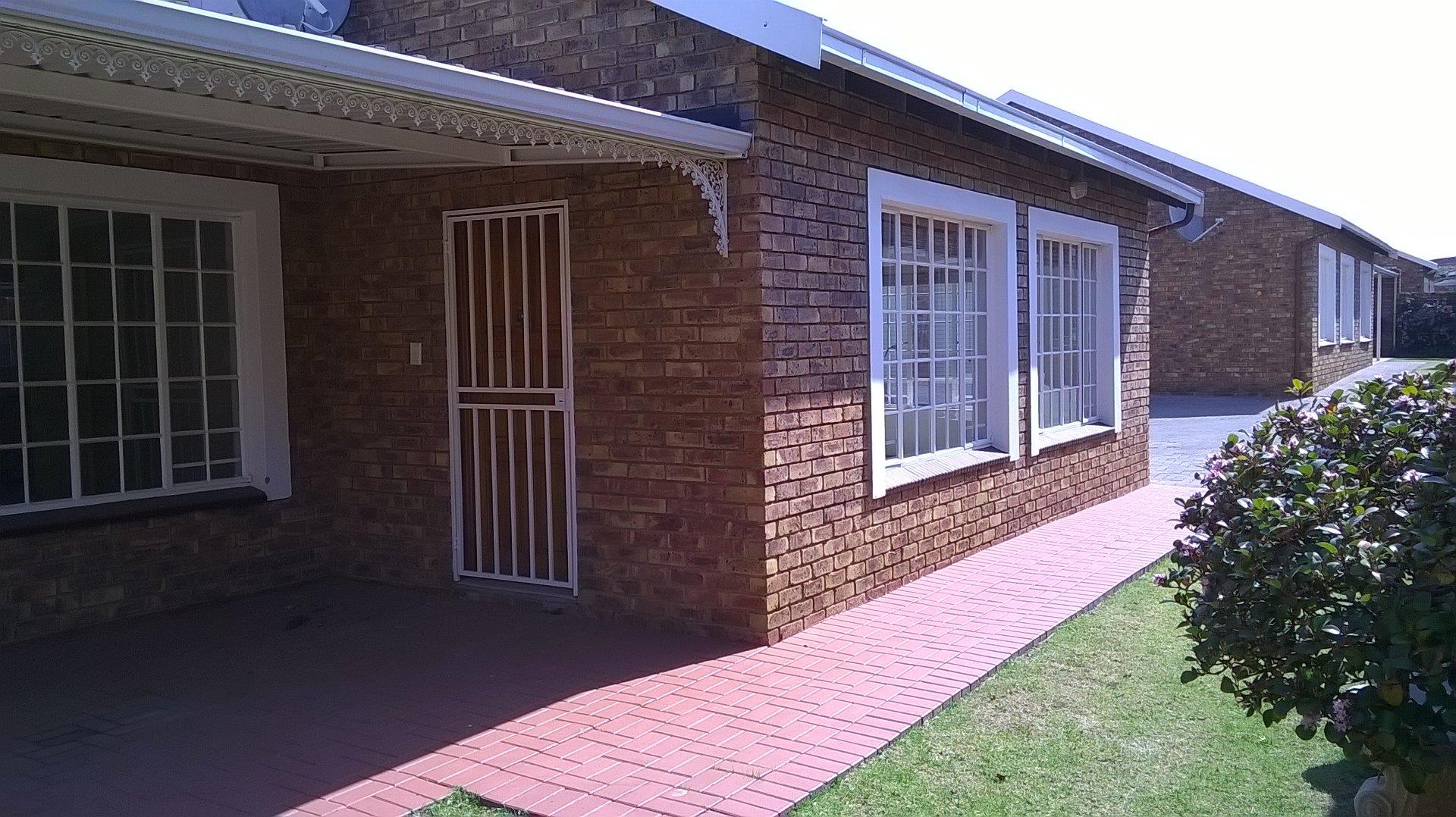 2 Bedroom Retirement Village for Sale - Gauteng