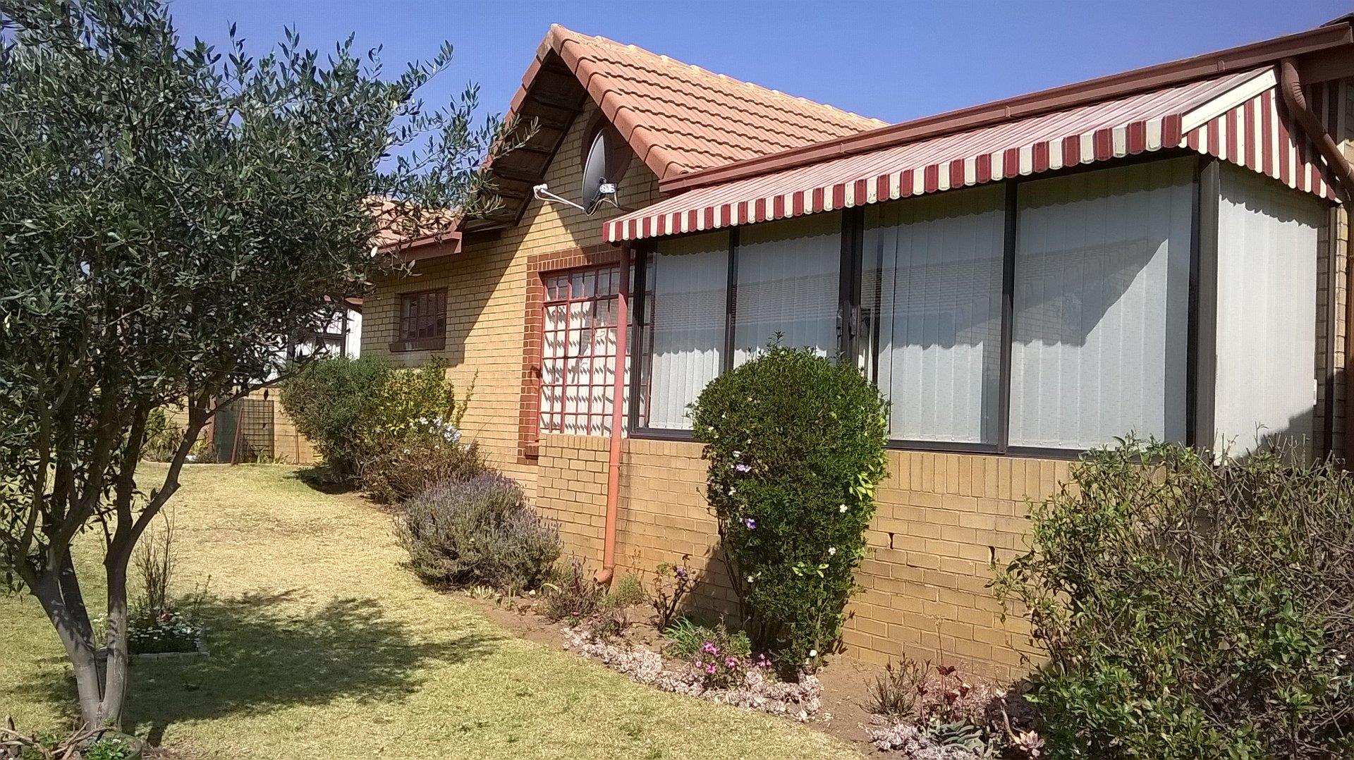 2 Bedroom Retirement Village for Sale - Gauteng