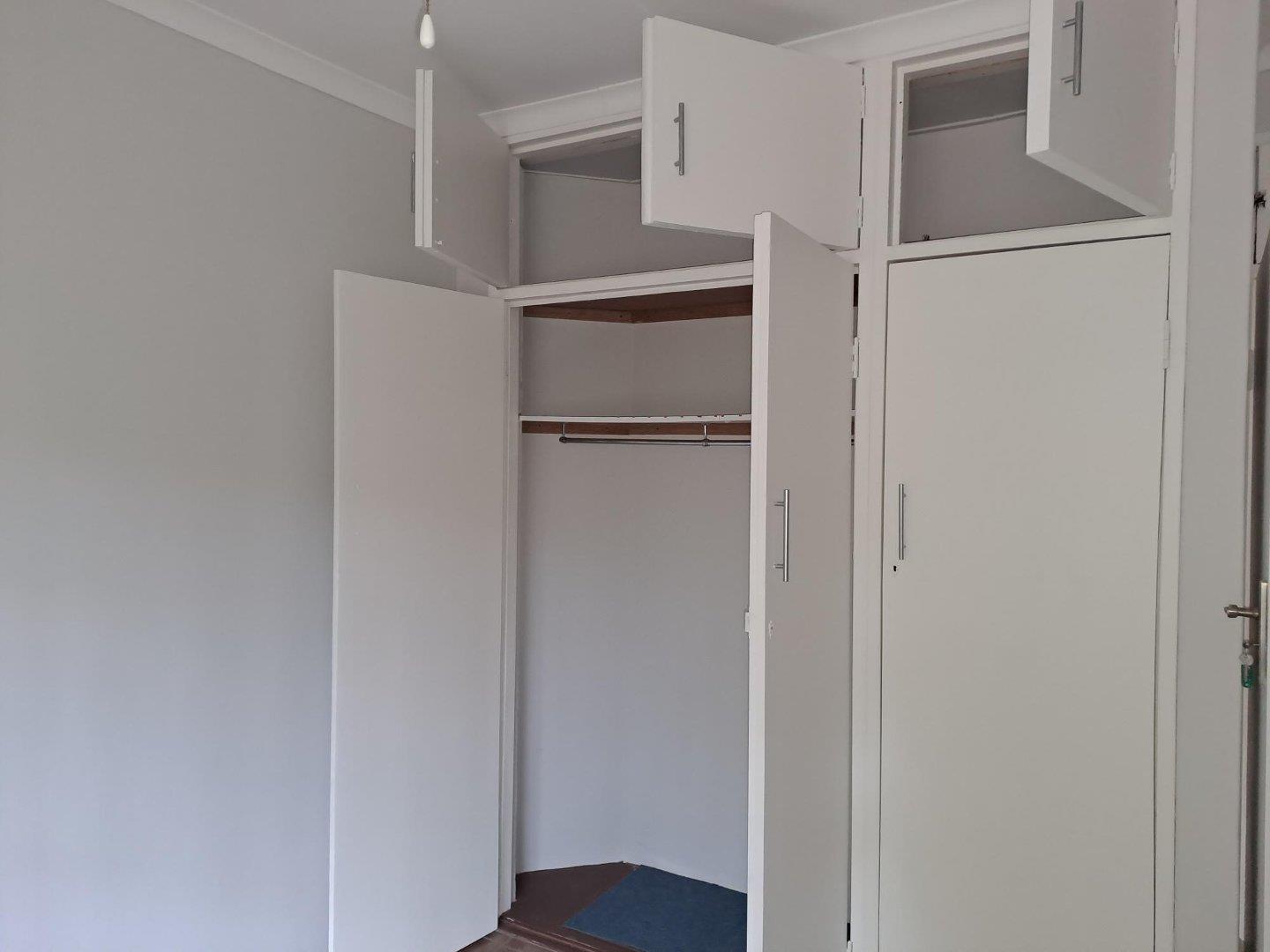706477_12.jpg
