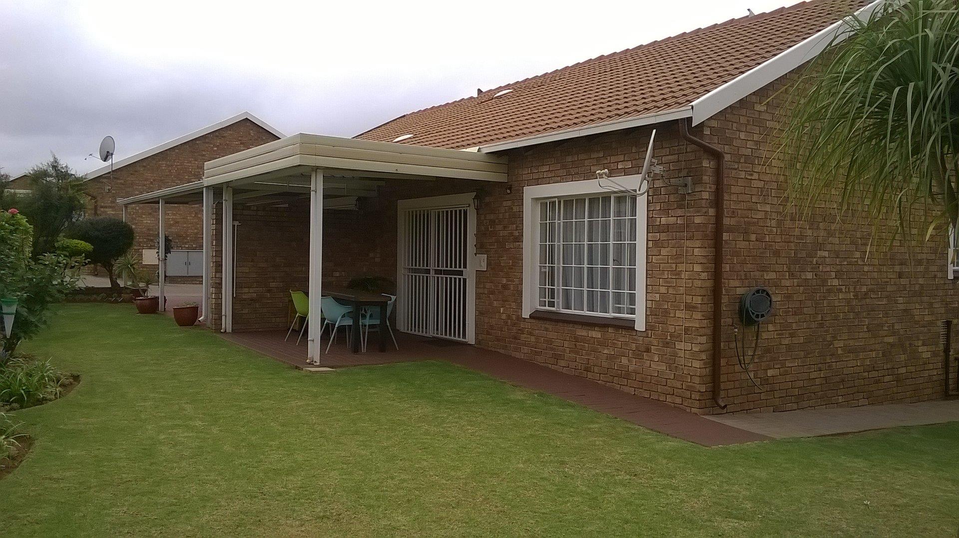 2 Bedroom Retirement Village for Sale - Gauteng