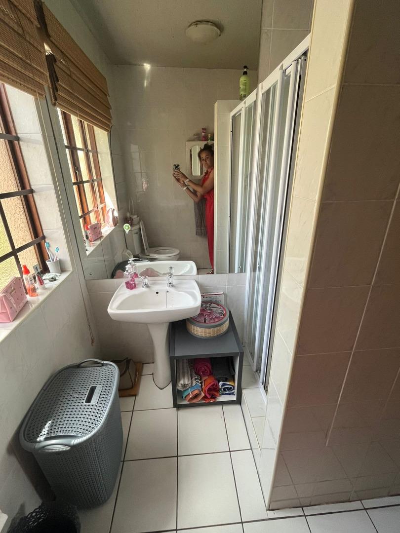 712061_1394.jpg
