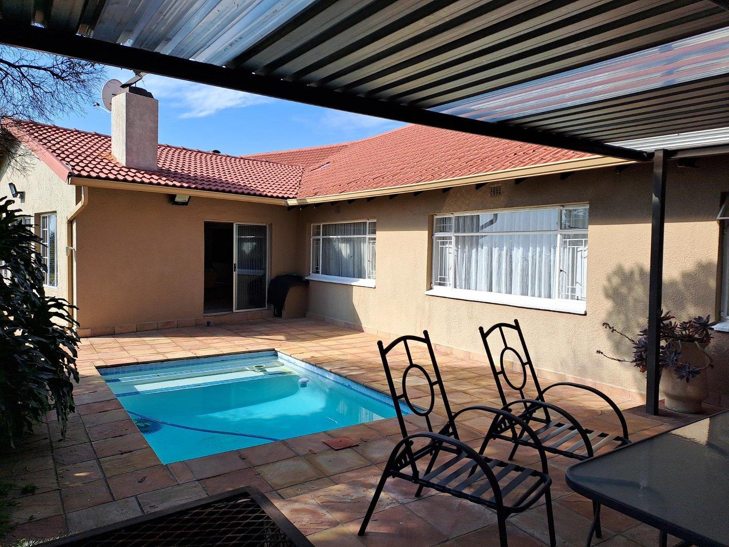 4 Bedroom House for Sale - Gauteng