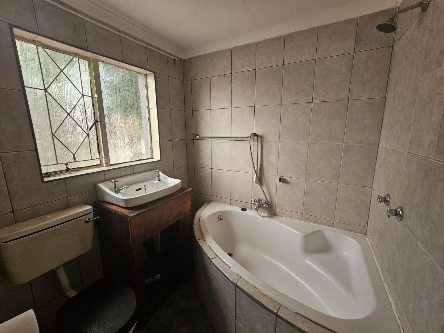 715102_COTTAGE_9.jpg
