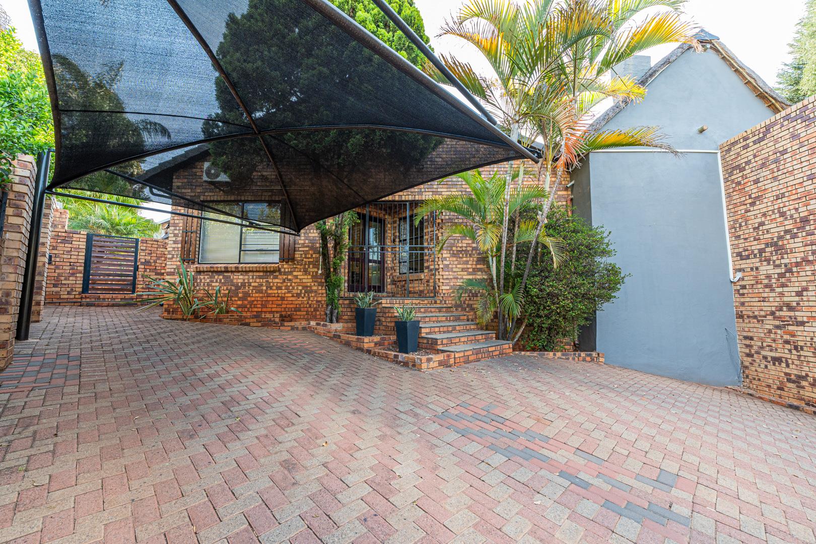 4 Bedroom House for Sale - Gauteng