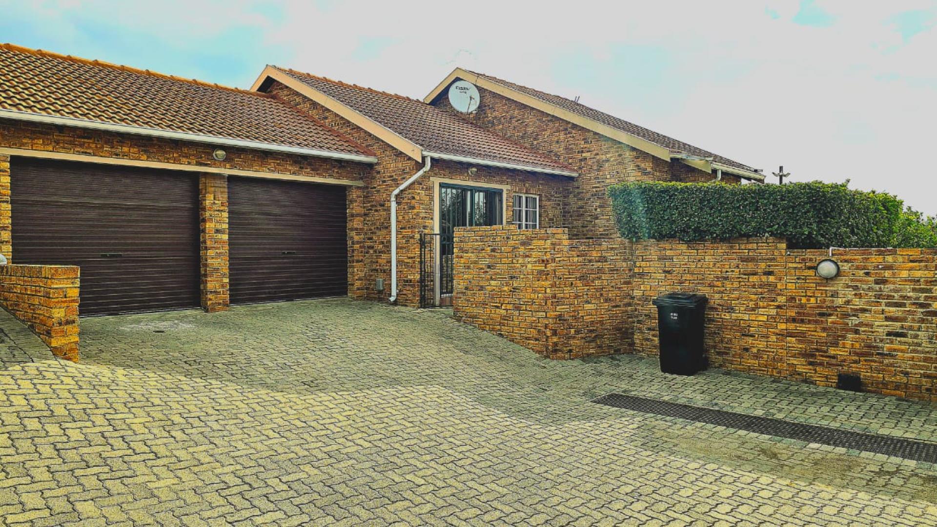 3 Bedroom Townhouse for Sale - Gauteng