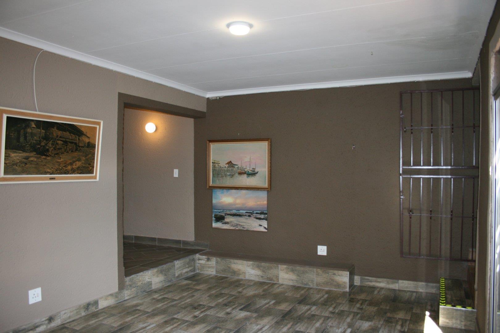 740494_10.jpg