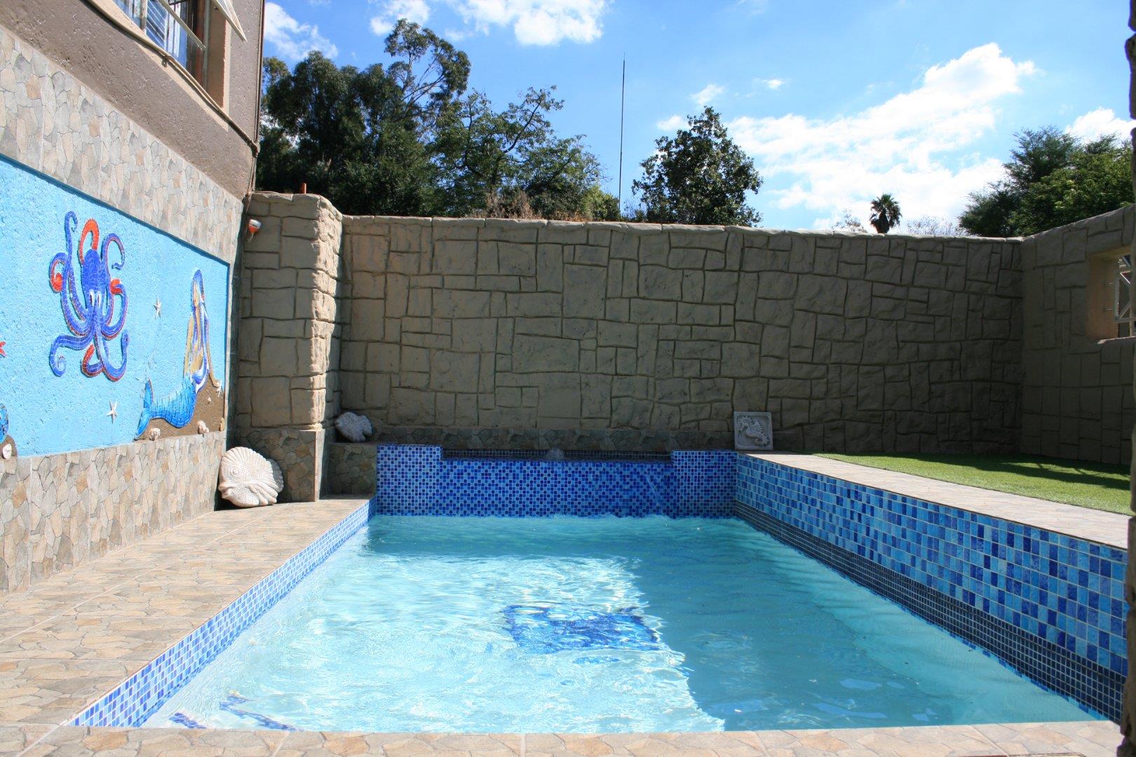 740494_28.jpg
