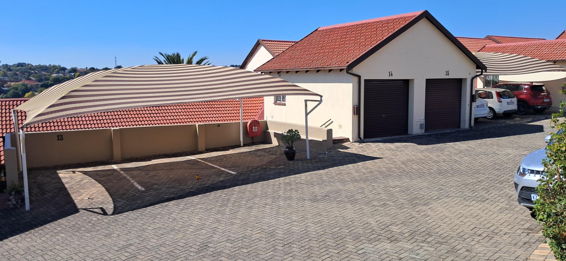 2 Bedroom Townhouse for Sale - Gauteng