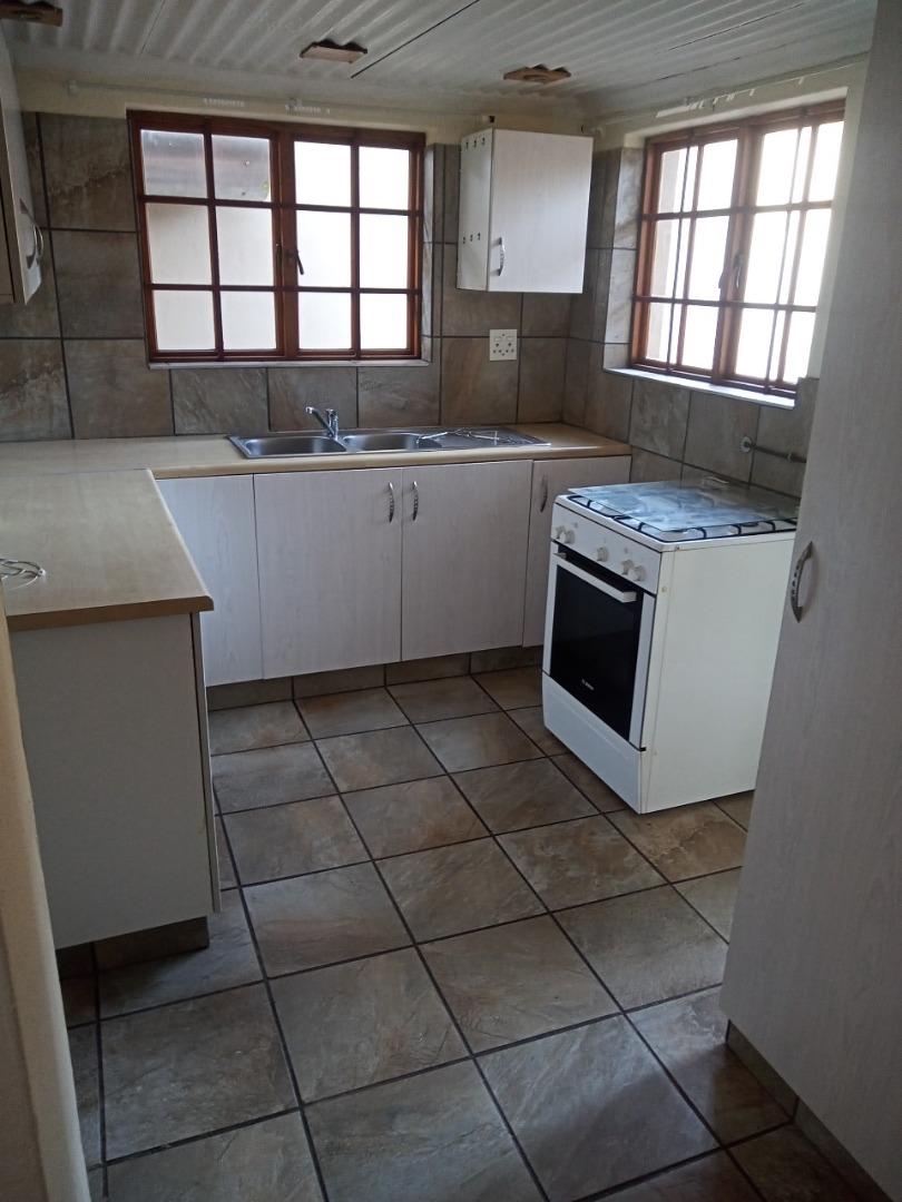 752687_Full_kitchen.jpg