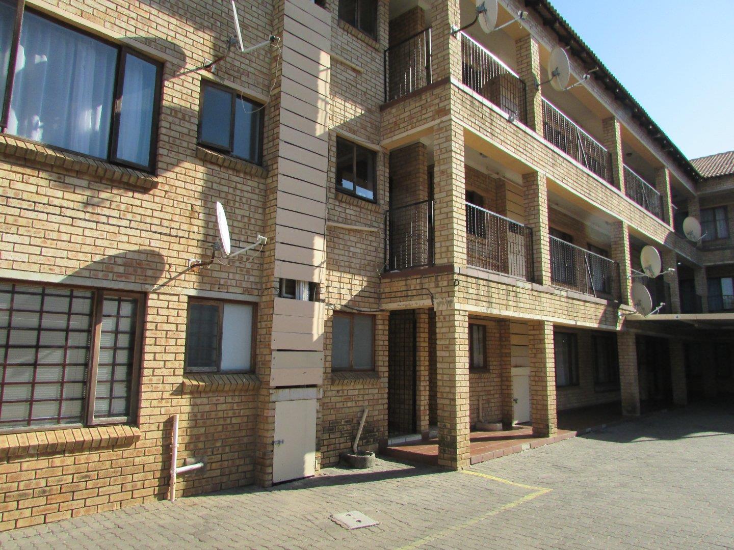 2 Bedroom Apartment for Sale - Gauteng