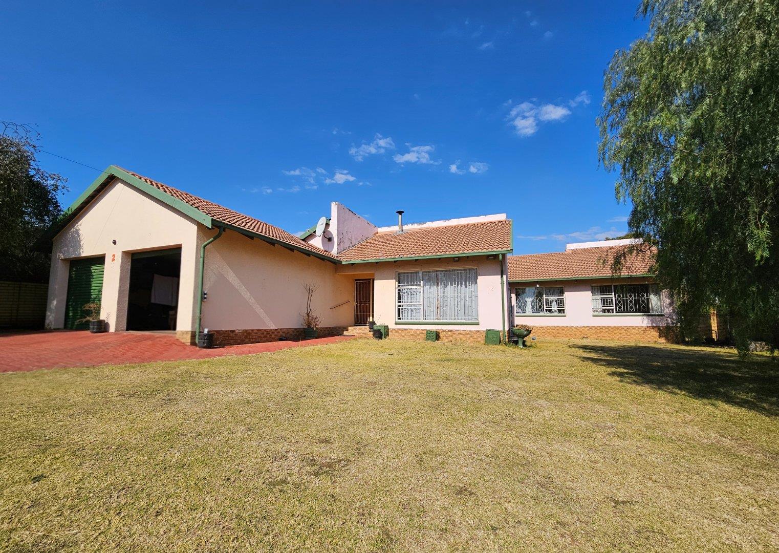 4 Bedroom House for Sale - Gauteng